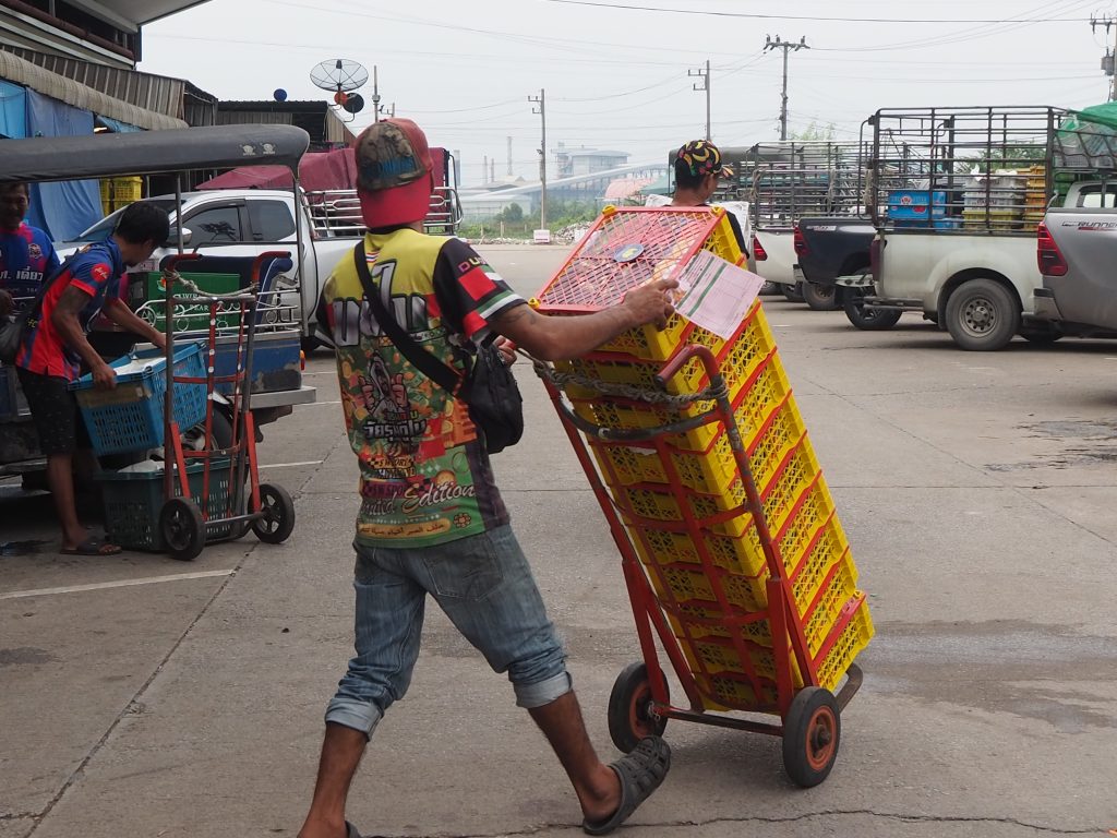 Myanmar migrant workers in Mahachai, the major industrial zone west of Bangkok, Thailand. / Visual Rebellion Myanmar